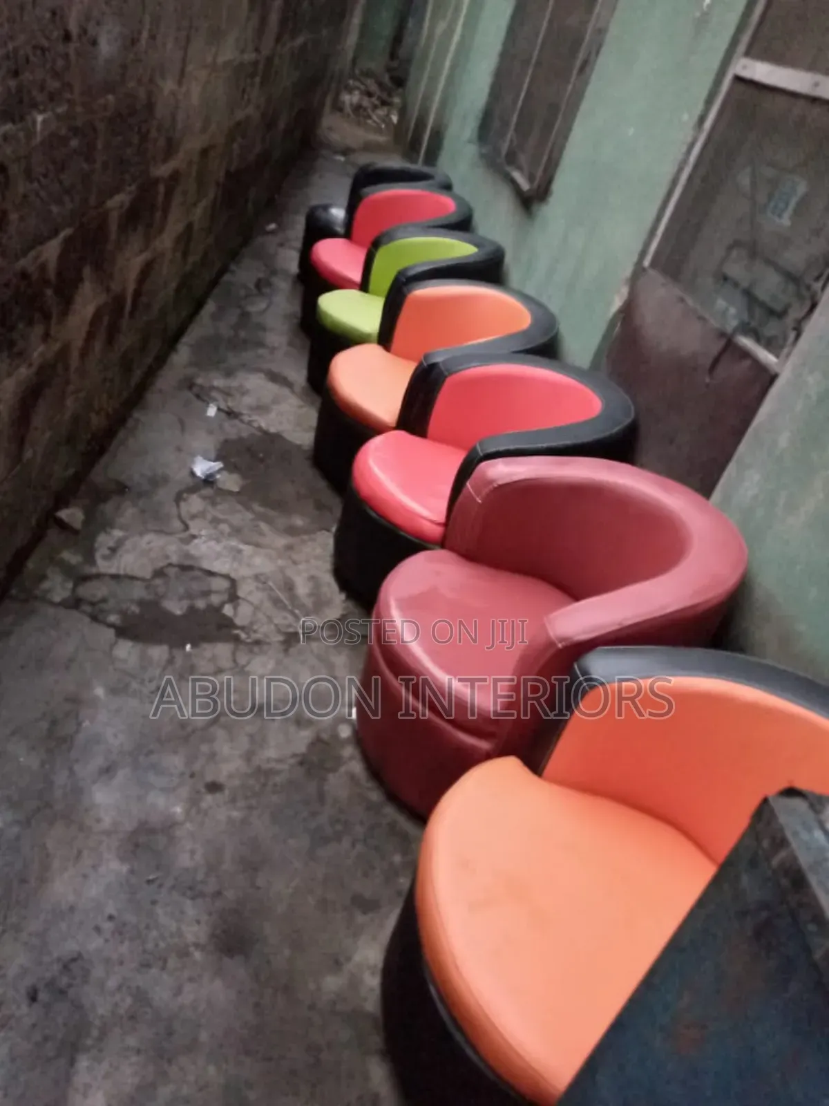 Bucket Shaped Sofa