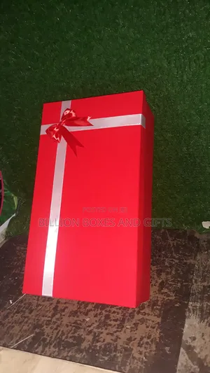 Large Gift Box Red