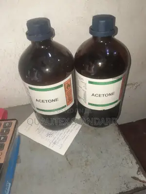 2.5 Litres Acetone ( Analytical Grade)