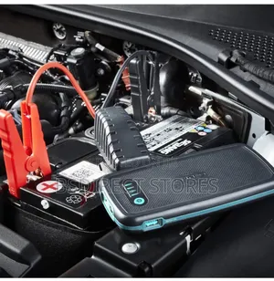 Ring 2.0L Micro Car Battery Fast Jump Starter + Power Bnak.