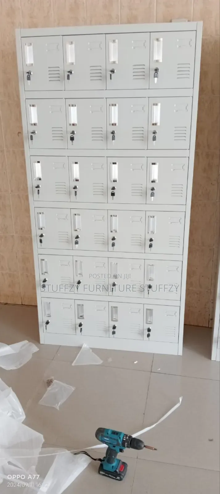 24 Doors Metal Workers Lockers