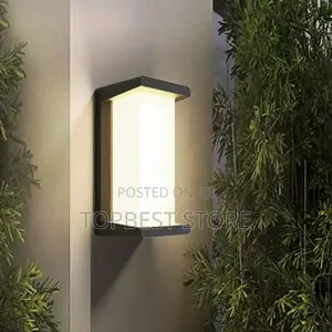 Simple Black White Outdoor Wall Lamp