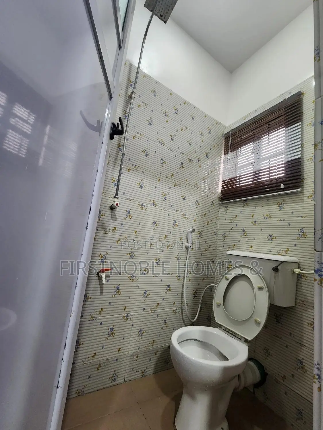 Executive Studio Aprt