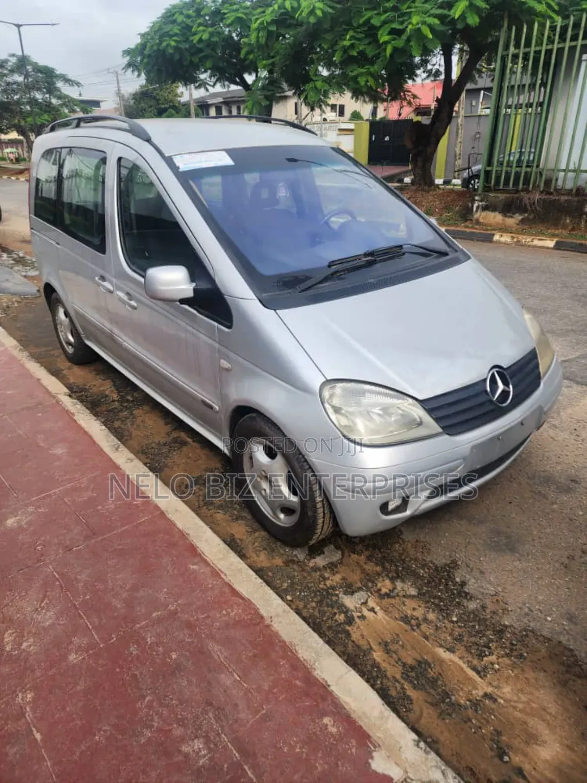 Mercedes-Benz V-Class 2004 Silver