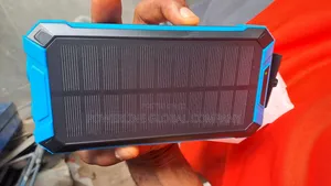 20000 Capacity Solar Power Bank for Charging Phones/ iPad