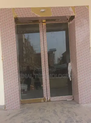 Automatic Sensor Glass Door