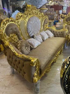 Luxury Royal Settees