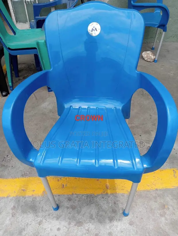 Plastic Chair With Iron Leg Crown Chair in Lagos Island (Eko