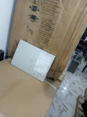 Photo - New Laptop HP EliteBook 840 G5 4GB Intel Core I5 SSD 256GB
