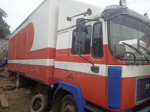 Man Container Body Truck 8bolt Tokunbo