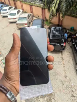 Photo - iPhone Xs Max Screen