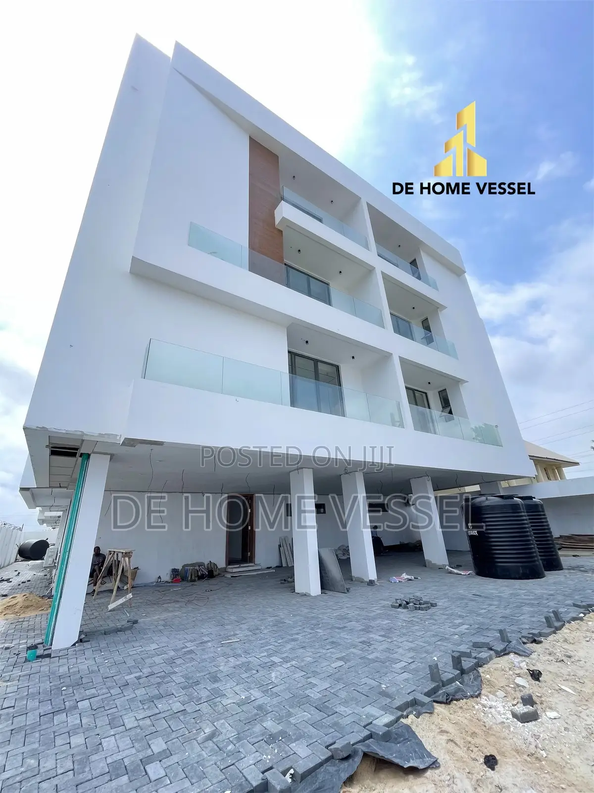 Fantastically Finished Luxury 2 Bed Apartment