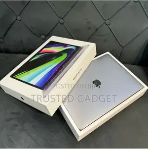 Laptop Apple MacBook Pro 8GB Intel Core I5 SSD 256GB
