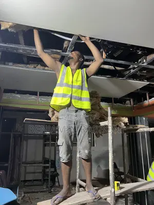 Soundproof Lounge and Club, Padding Sound Proof