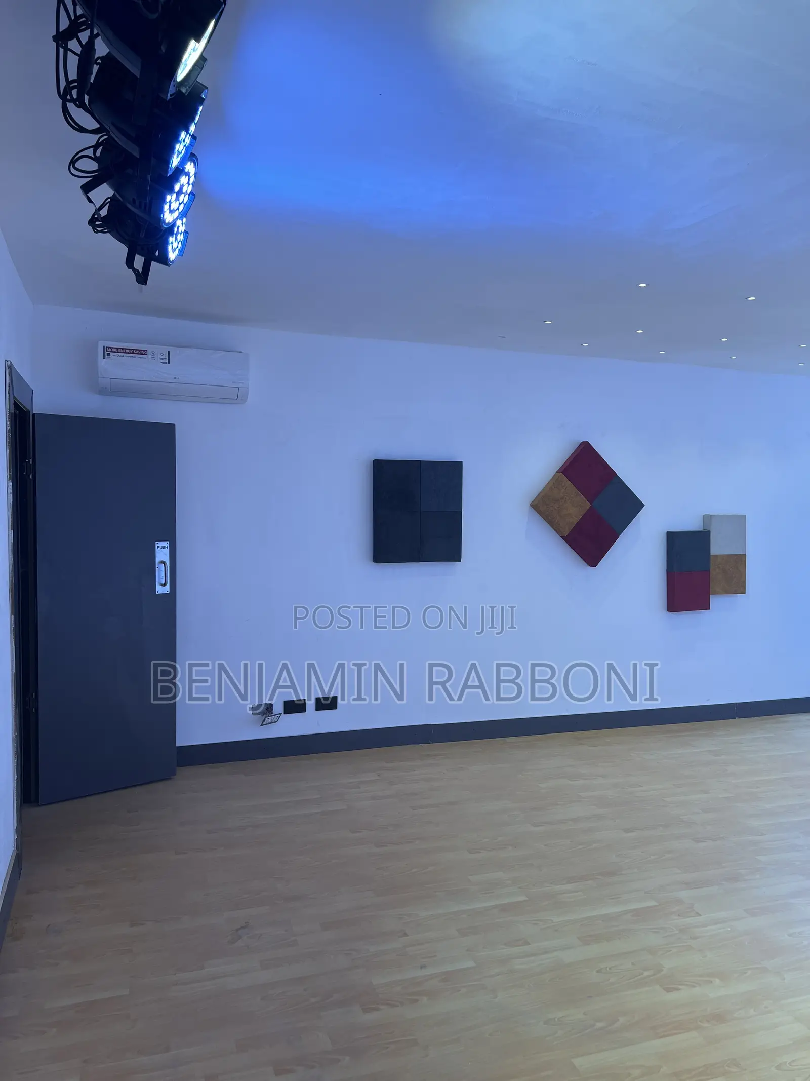 Studio Sound Proof, Studio Padding, Soundproof