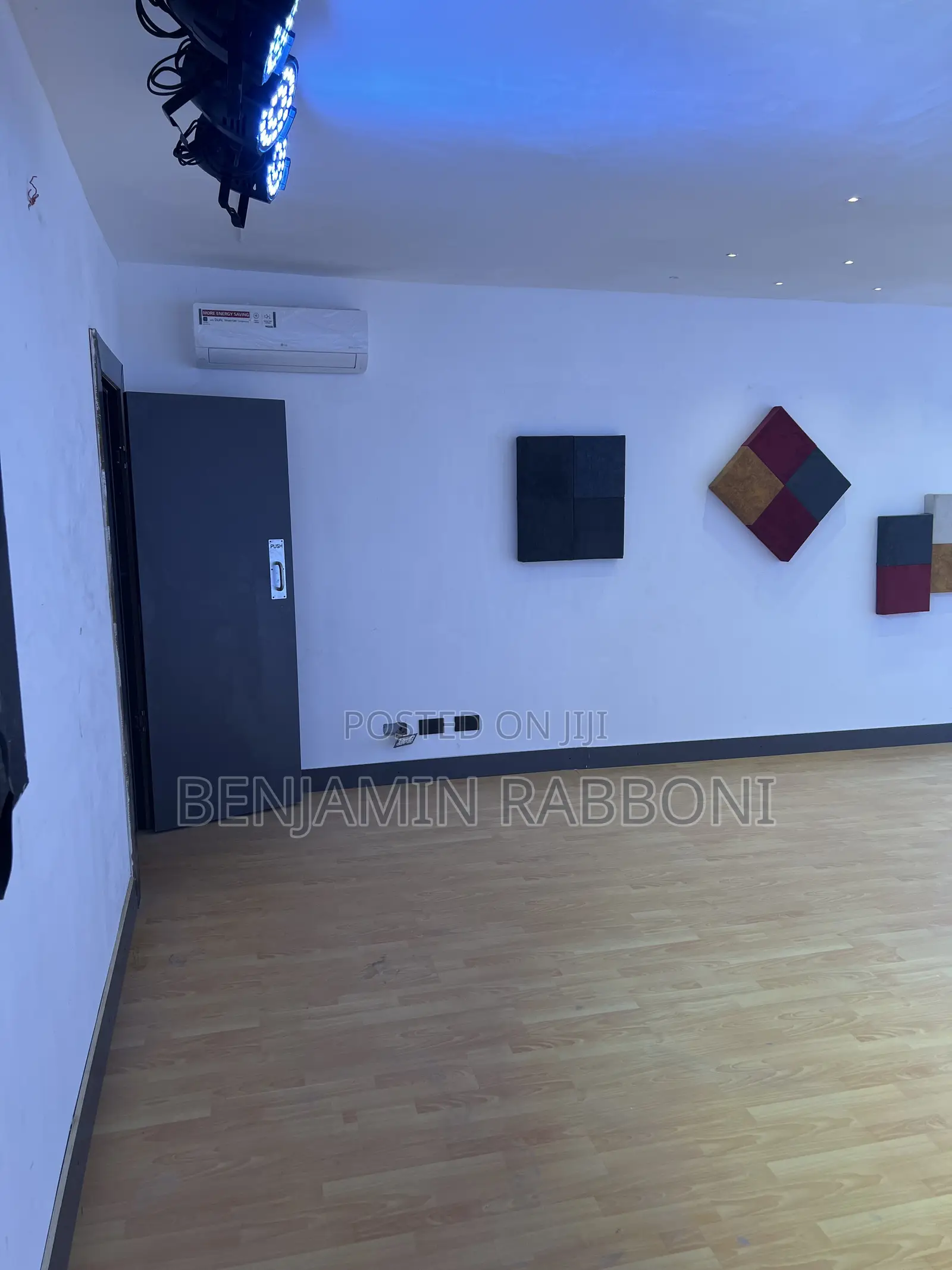 Studio Sound Proof, Studio Padding, Soundproof