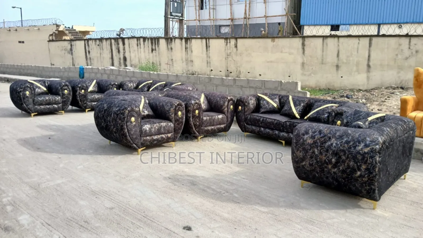 7 Seaters Upholstery Padded Sofa Chair