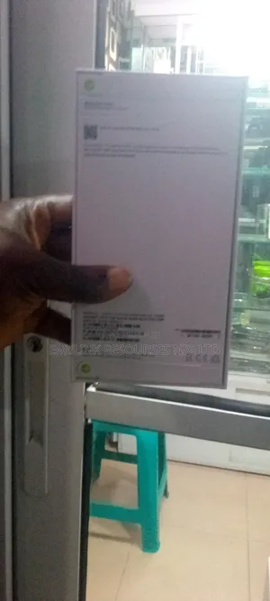 New Apple iPhone 15 Pro Max 256 GB White