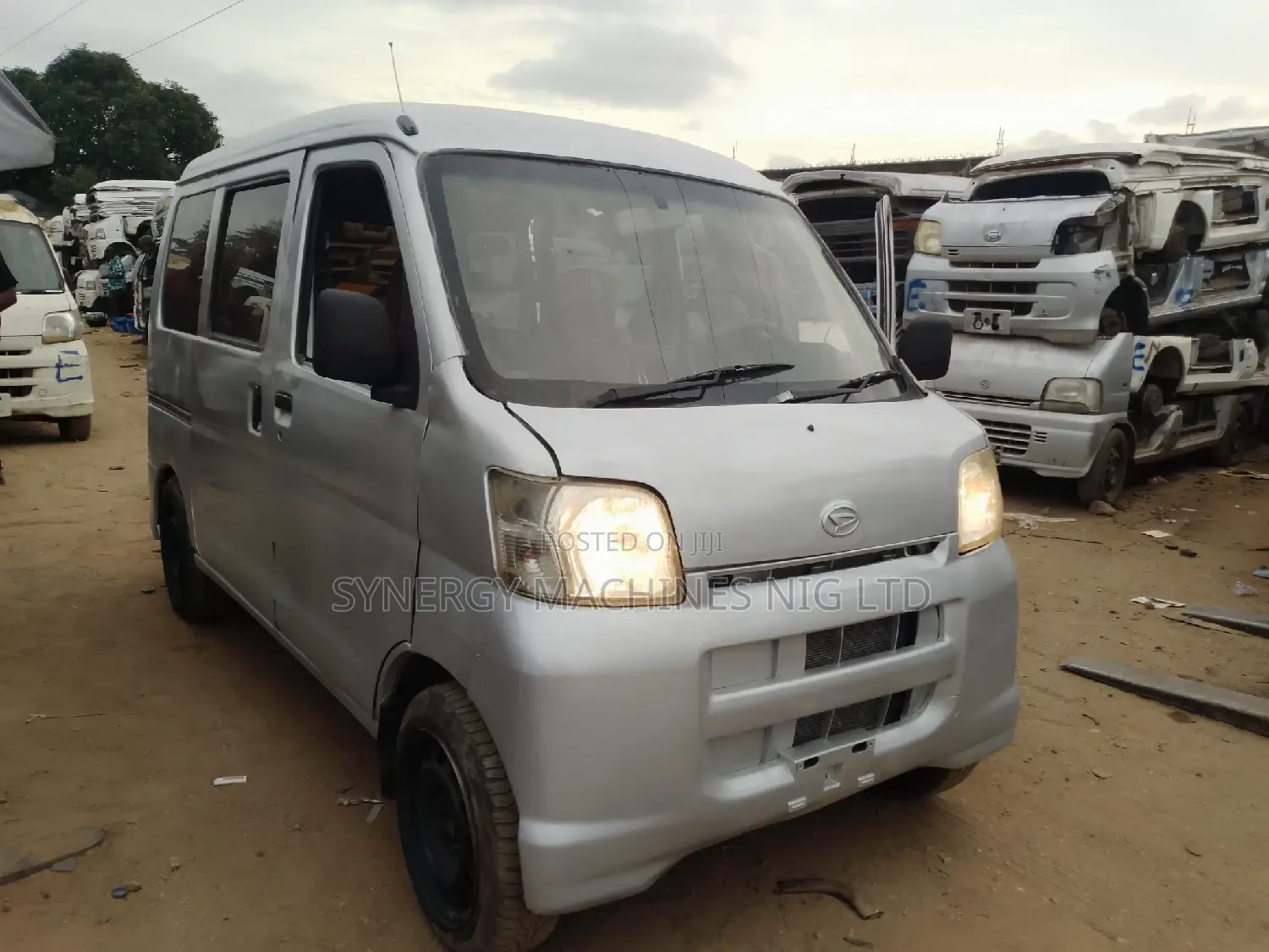 Daihatsu Hijet 2019 Silver