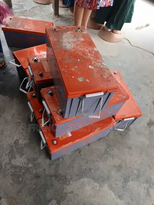 Old Solar Battery Buyer/Spoild Inverter Battery