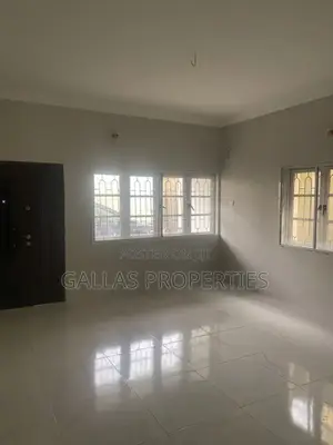 Photo - 3bdrm Apartment in Ajao, Mende for rent
