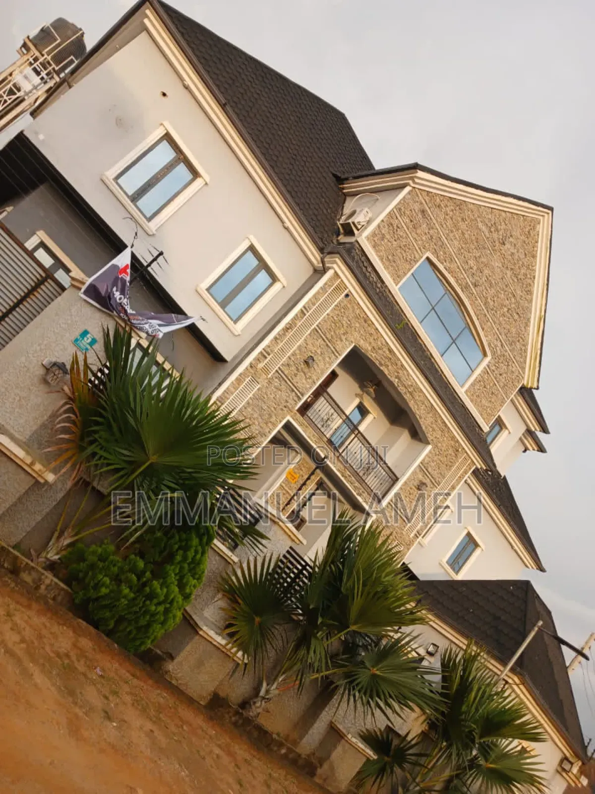 Furnished 9bdrm Duplex in Ushafa for sale