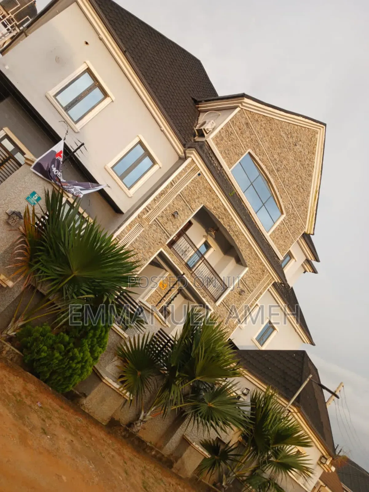 Furnished 9bdrm Duplex in Ushafa for sale
