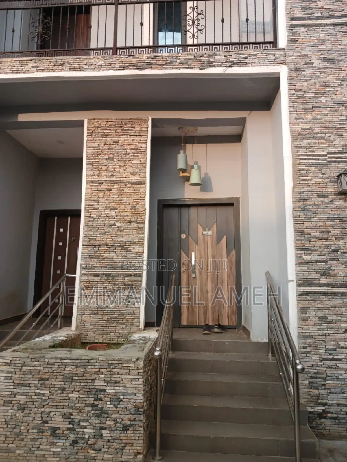 Furnished 9bdrm Duplex in Ushafa for sale