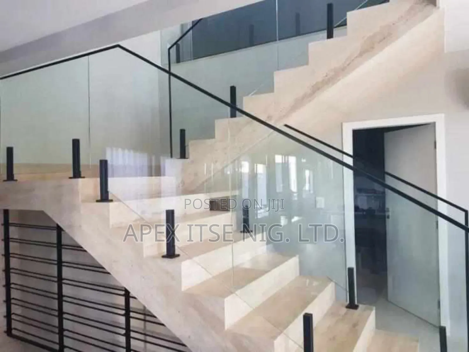 Long Span Spigot Glass Railing