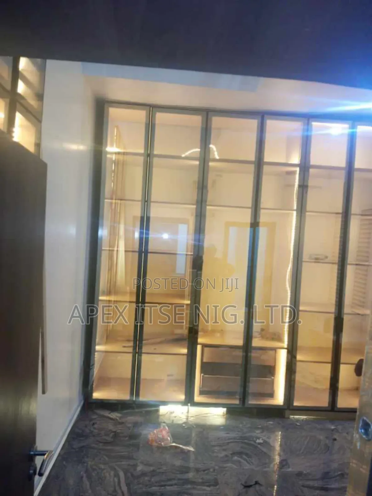 Glass Cabinets, Wardrobe