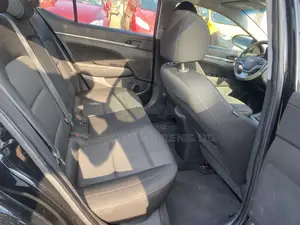 Hyundai Elantra 2017 Black