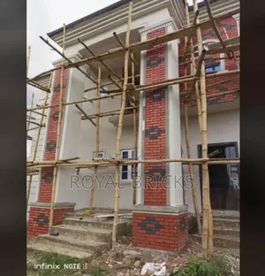 Royal Bricks