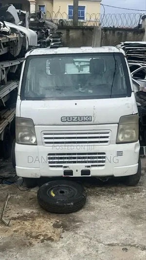 Suzuki Every 2010 White