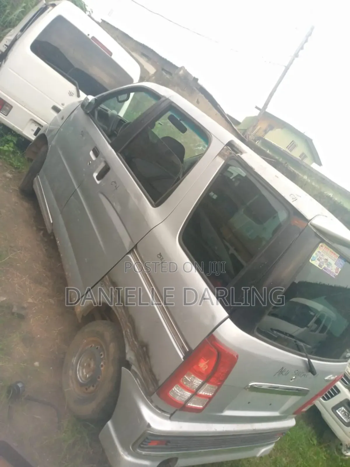 Suzuki Every 2010 White