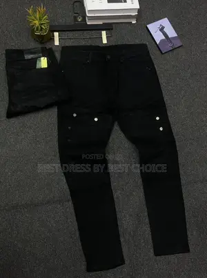 Simple Yet Stunning Denim Pants