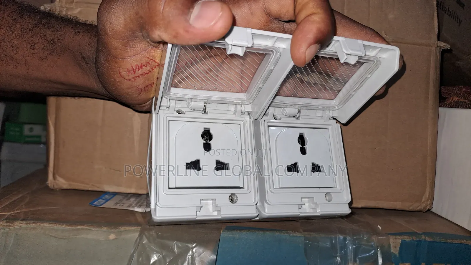 13amps Double Waterproof Socket For Hotels/ Outdoor Use