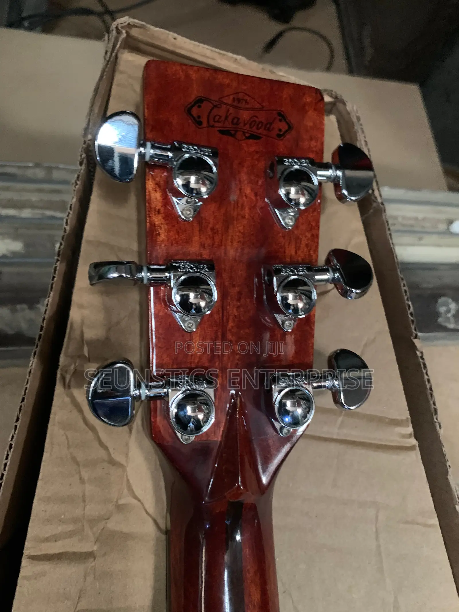 Quality Takawood TK800 CNA Acoustic Guitar