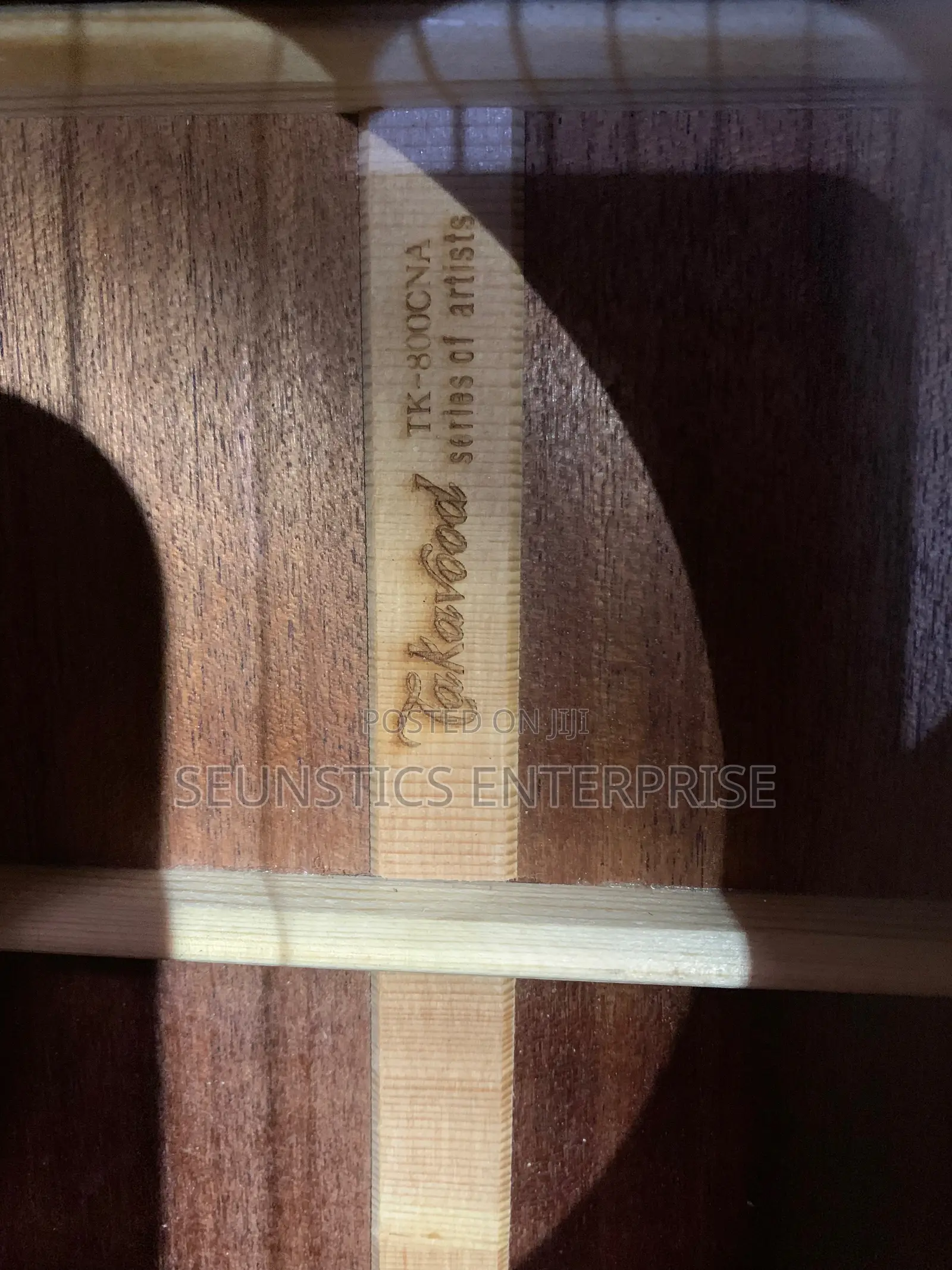 Quality Takawood TK800 CNA Acoustic Guitar