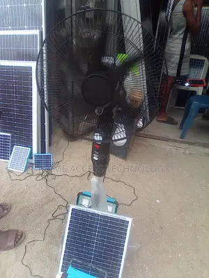 Quality Duration Solar Standing Fan
