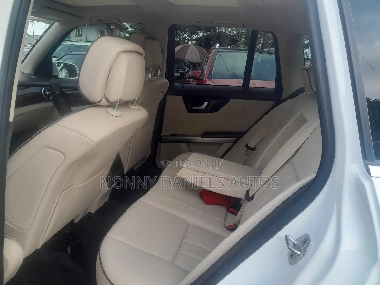 Mercedes-Benz GLK-Class 350 4MATIC 2012 White