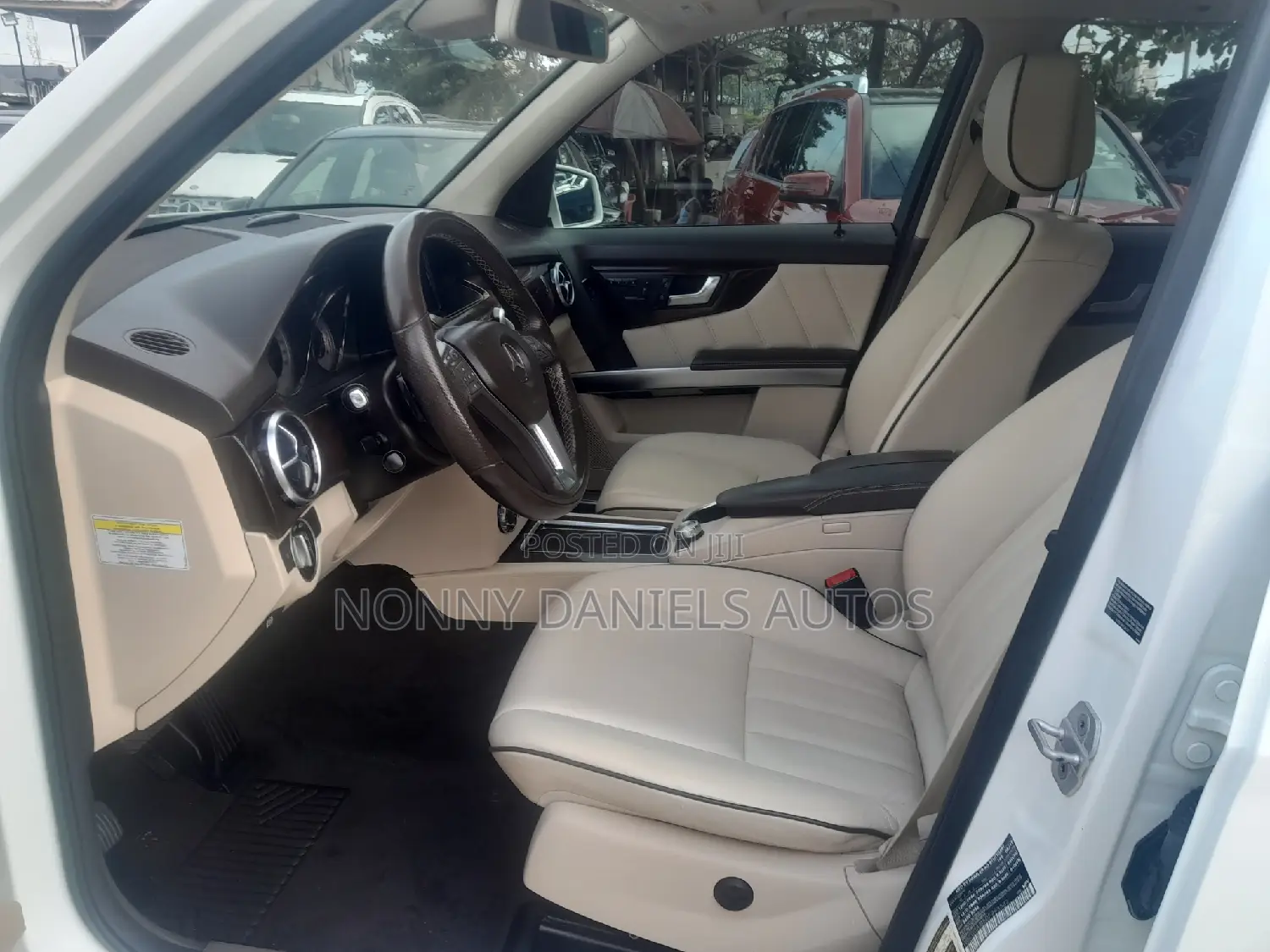 Mercedes-Benz GLK-Class 350 4MATIC 2012 White