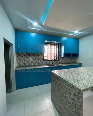 4bdrm Duplex in Guzape Abuja for rent
