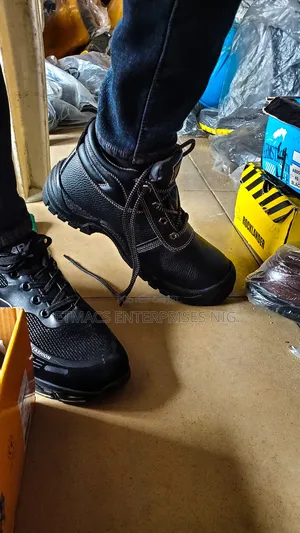 Safety Boot (Etmacs Boot)