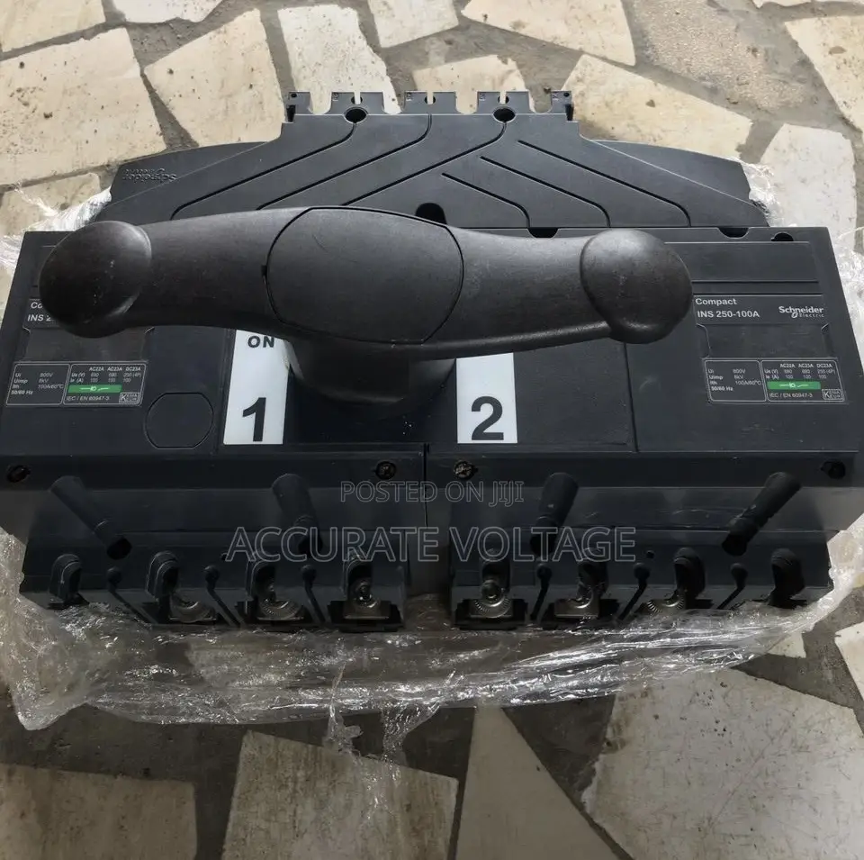 4p 100a Schneider Changeover Switch