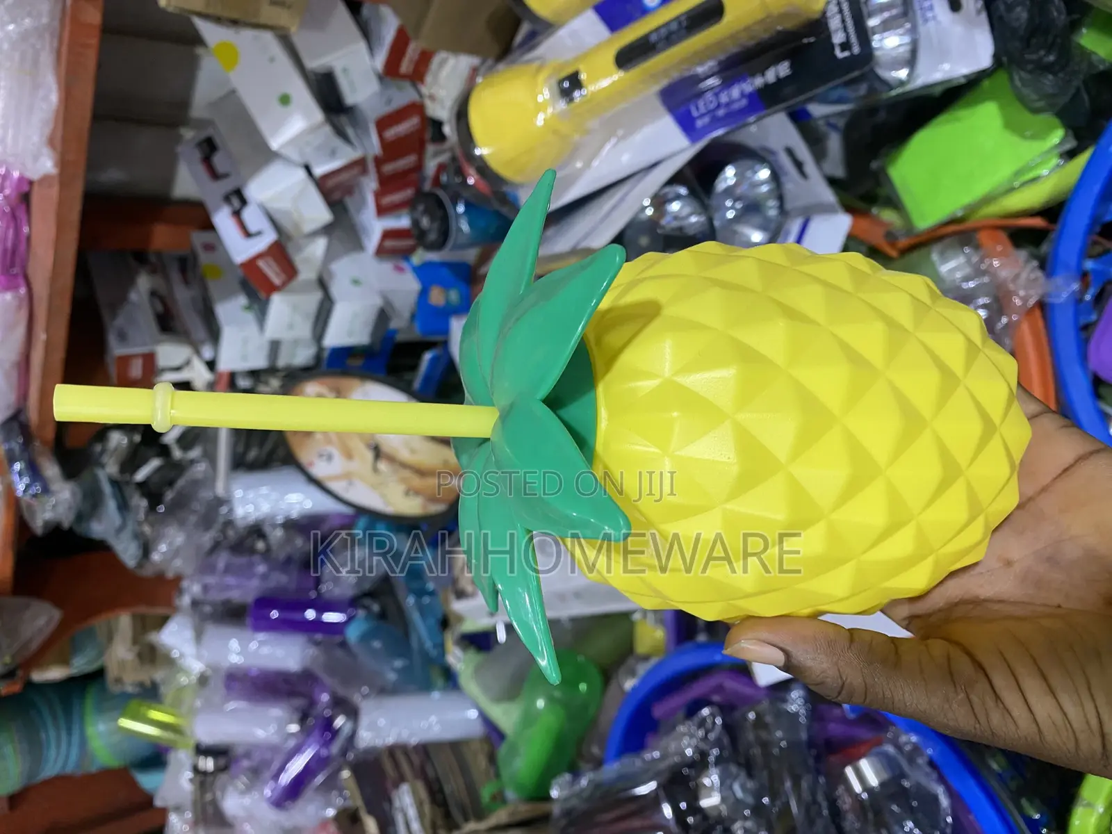 Pineapple Straw Cup