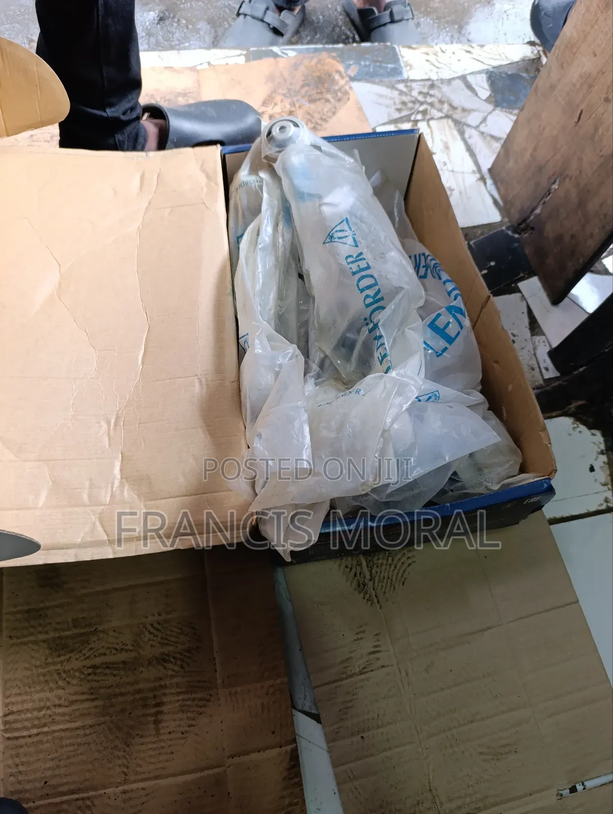 Complete Set Arms Porsche Macan Available