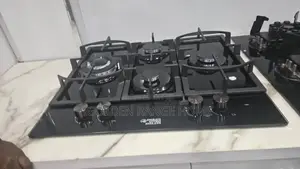 8mm Tempered 5 Burner Inbuilt Gashob