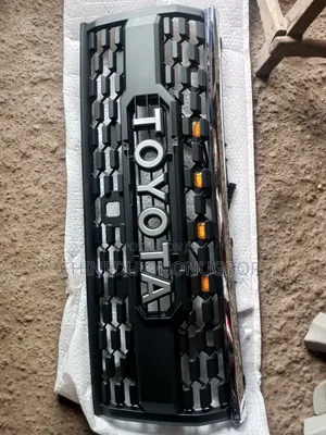 Toyota Land Cruiser Prado Front Grill 2022 Model