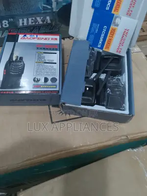 Baofeng 2-Way Radio Walkie Talkie Gadget