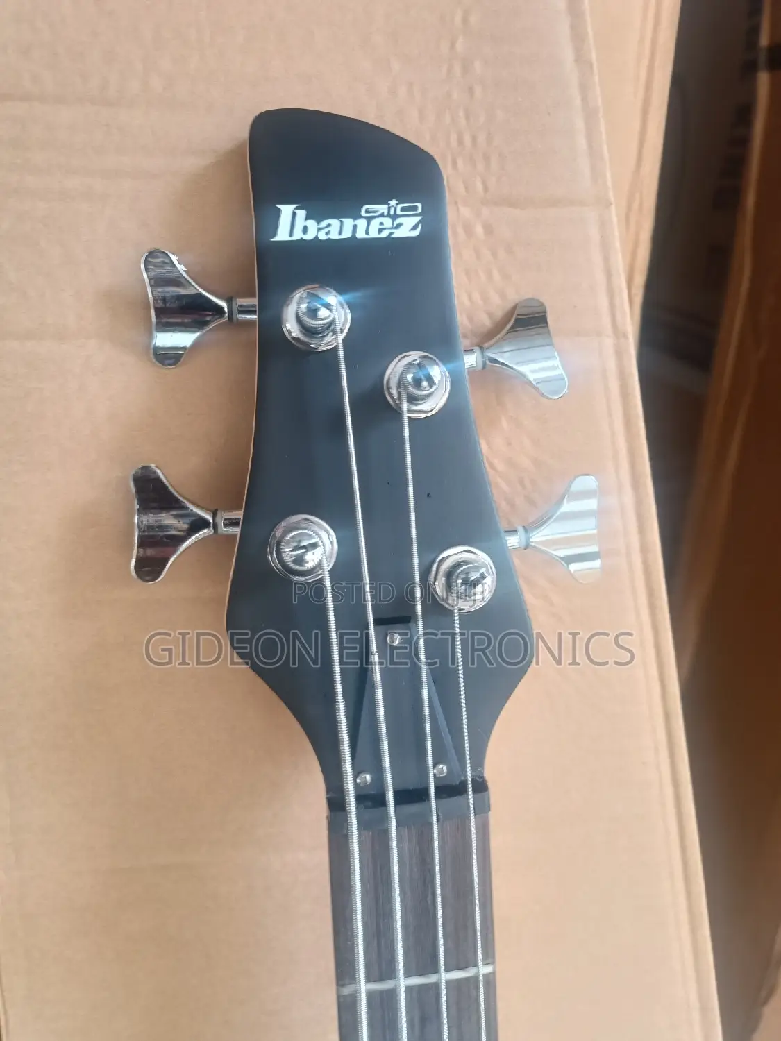Ibanez 4strings Bass Guitar